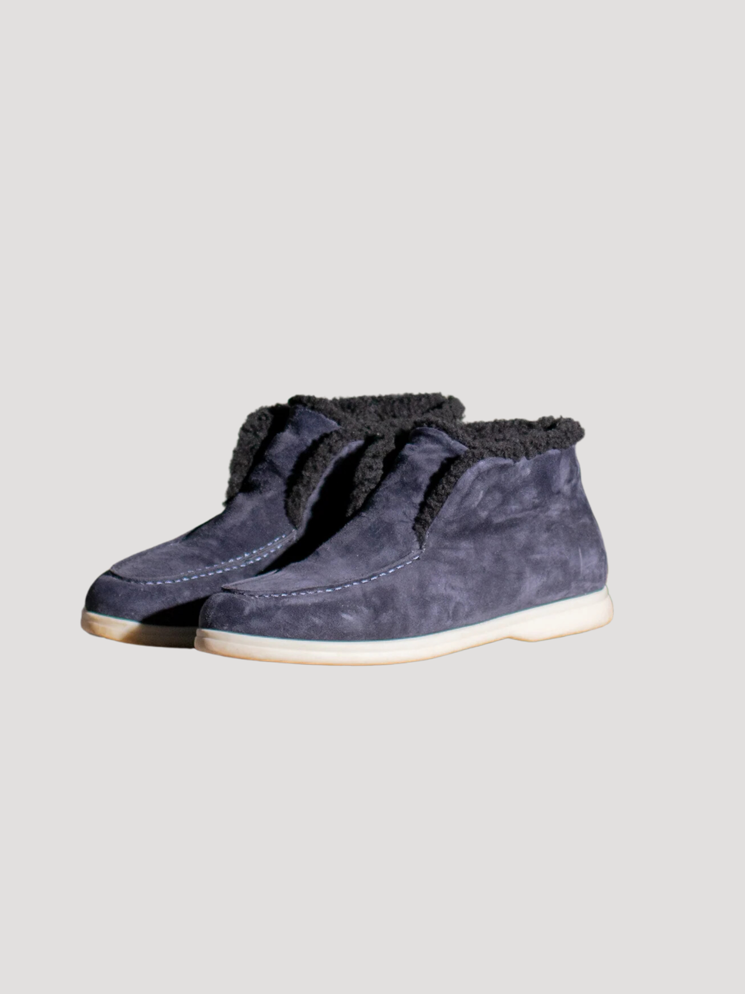 SUEDE CHUKKA BOOTS WITH WOOL LINING